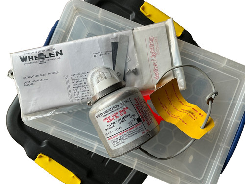 Whelen 28v strobe - sa-28,