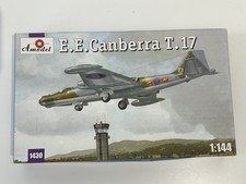 Amodel 1430 E.E. Canberra T.17