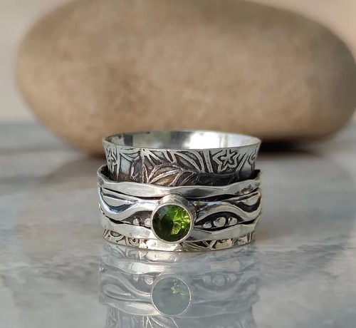 Solid 925 silver peridot ring - silver,