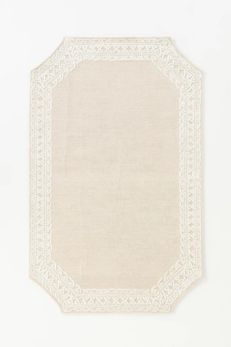 Elegant taupe hand tufted wool - taupe, hand-tufted