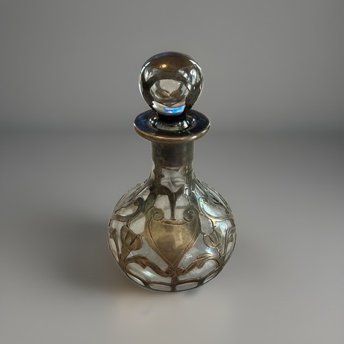 Beautiful vintage perfume - vintage,