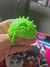 Monster High Doll Clawdeen Wolf Roller Maze Green Spike Helmet
