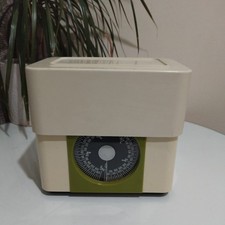 Vintage Terraillon kitchen scales Mid Century beige & green  good working order