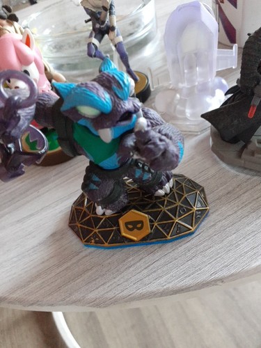 Activision skylanders - activision,