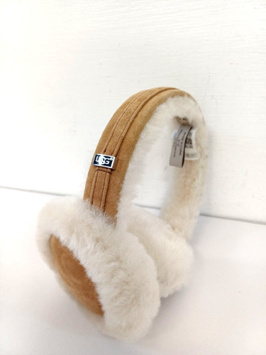 Ugg sheepskin wired headphone - sheepskin,