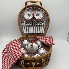 Olivia The Pig Kids Porcelain