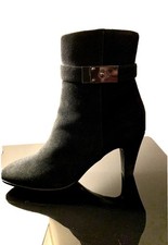 New! Aquatalia Dana Suede