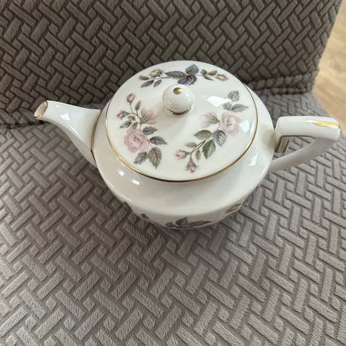 1961 vintage bone china - 1961,