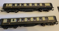 2 X Hornby Pullman Coaches