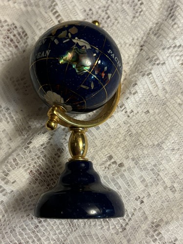 Desktop rotating blue lapis - blue,