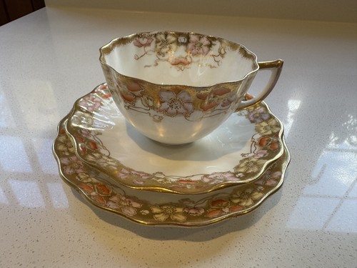 Antique aynsley fine bone - fine,