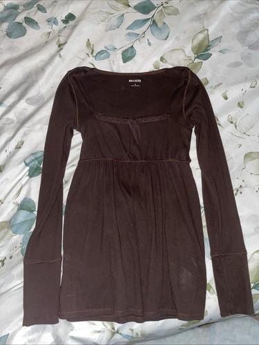 Hollister top size small - hollister,