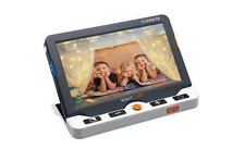 Clover 7 video magnifier with