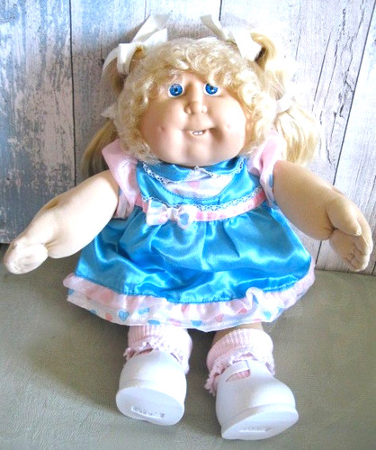 Cabbage patch kid girl - patch,