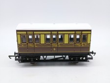 Hornby Four Wheel Third Class
