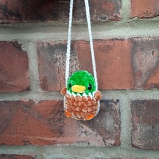 Duck swing car mirror - on,