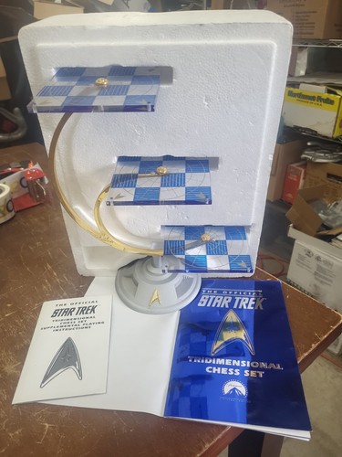 Star trek tridimensional chess - trek,