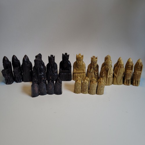 Isle lewis chess pieces - lewis,