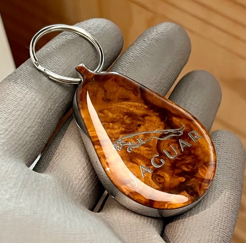 Jaguar burr walnut keyring - burr,