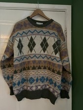 Exquisite Vintage  Mackinnon