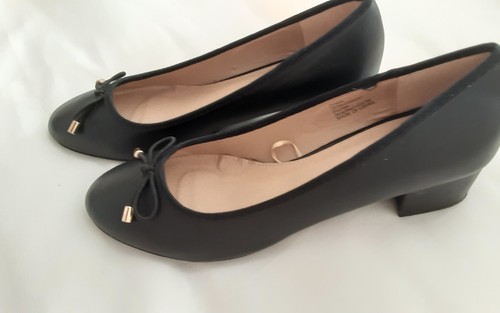 Fiore black ladies low - low, 1.5"