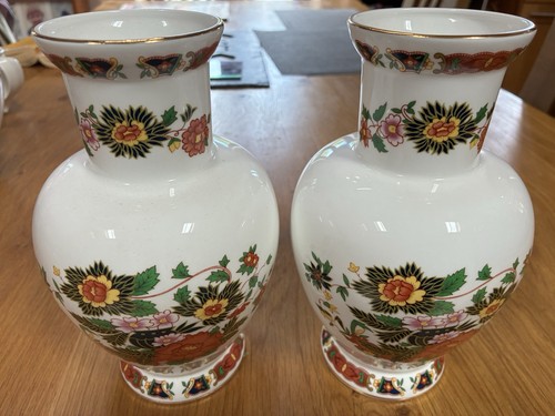 Pair floral staffordshire - of,