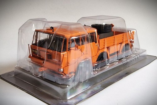 Tatra 813 new - 813,