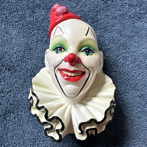 Clown face plaque sculpture - plaque,