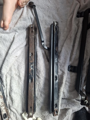Ford capri seat runners recaro - ford,