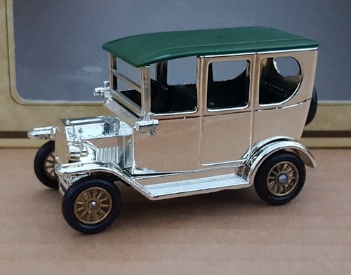 Lledo dg33 006a - ford, t