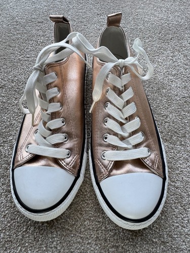 Lightly used primark - used, champagne