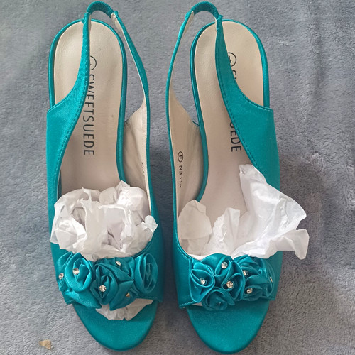 Sweetsuede turquoise satin - sweetsuede,