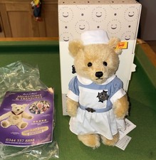 Steiff Nurse Bear the bear who