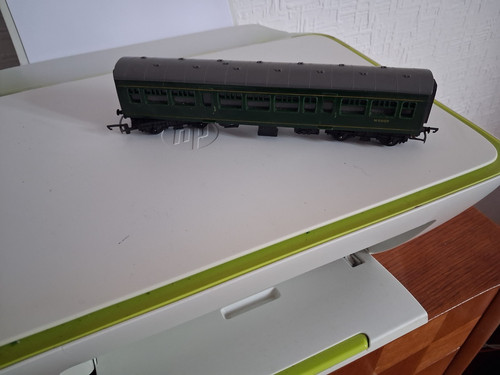 Triang 334 carriage gauge - r,