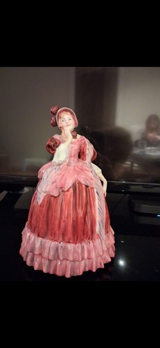 Rare royal doulton - doulton, figurine