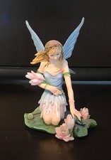 Faerie Glen-Lilly lotus Fairy