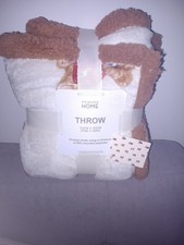 Sherpa Lined Teddy Themed Bed