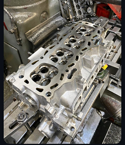 Toyota 4efte cylinder head - cylinder,
