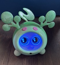 FIJIT FRIENDS YIPPITS Interactive Dog Pet SKIPPA Light Green Lights Sounds Move