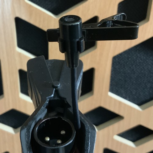 Yoga xlr lav mic em700 - xlr,