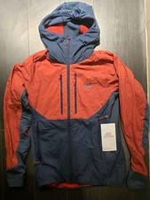 ✅️200 RRP Mountain