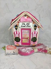 Vendula London The Old Sweet