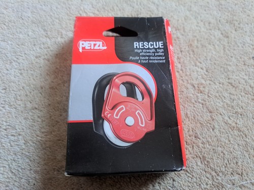 Petzl rescue pulley - petzl,