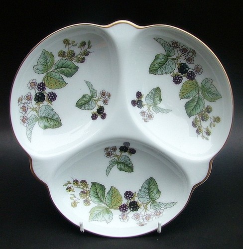 Royal worcester lavinia - worcester,