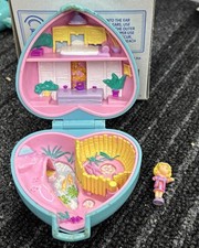 Vintage Polly Pocket Playset
