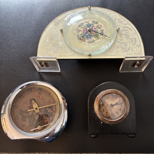 Group old clocks - 3,