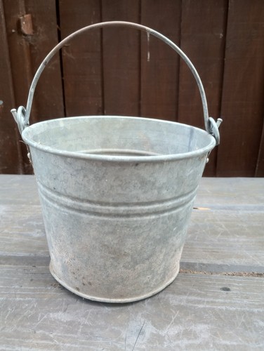 Vintage galvanised metal - vintage,