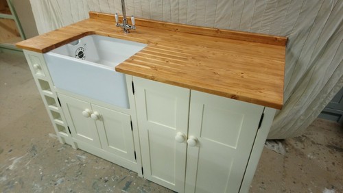 Freestanding solid timber - freestanding,