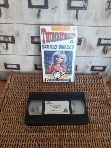 Gerry anderson vhs - anderson, video