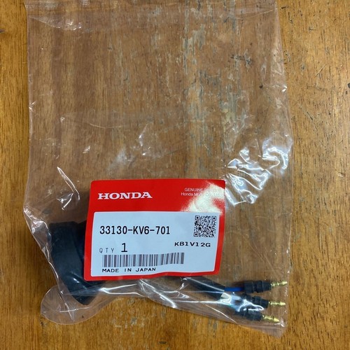 Honda headlight socket - honda,